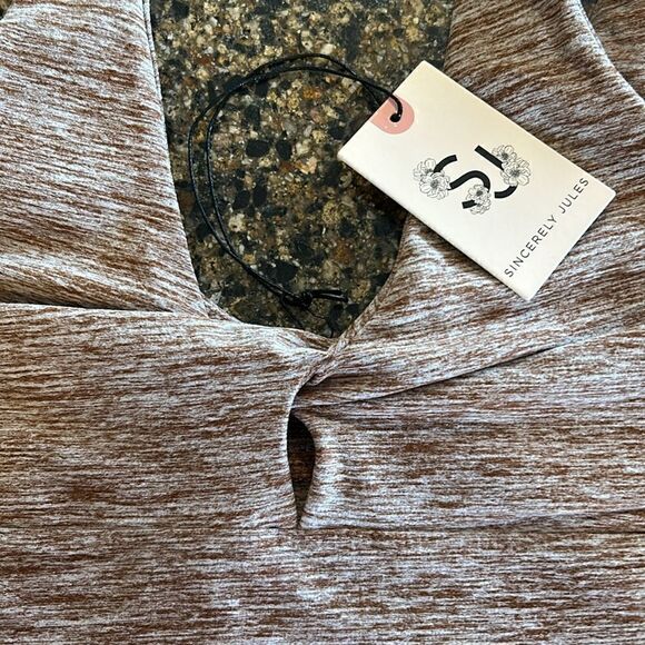 NEW Sincerely Jules Active Tank Top - Picture 5 of 5
